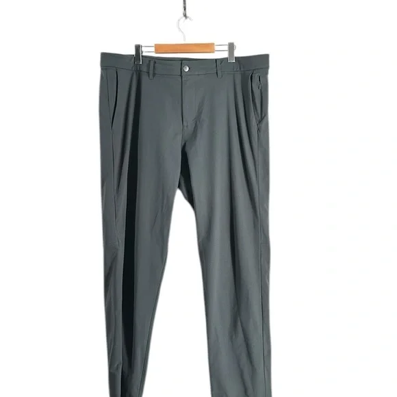 Lululemon pants grey golf pants business casual trousers sz 40